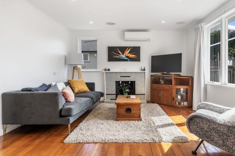 Photo of property in 628 Te Atatu Road, Te Atatu Peninsula, Auckland, 0610