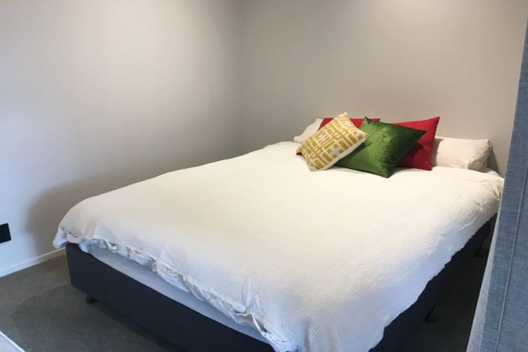 Photo of property in Vedado Apartments, 209/41 Hopper Street, Mount Cook, Wellington, 6011