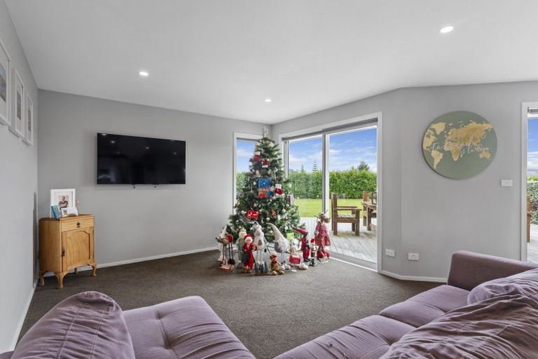 Photo of property in 23 Nicholson Drive, Kaitoke, Whanganui, 4572