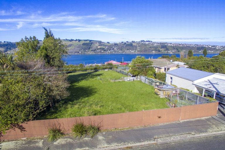 Photo of property in 14 Matai Street, Ravensbourne, Dunedin, 9022