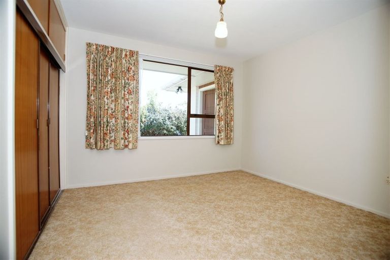 Photo of property in 126 Kippenberger Avenue, Rangiora, 7400