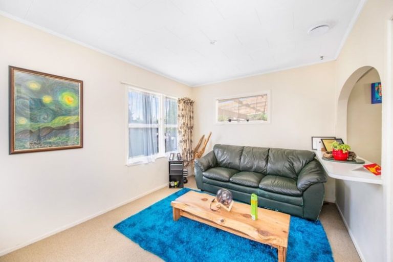 Photo of property in 33 Springfield Crescent, Enderley, Hamilton, 3214