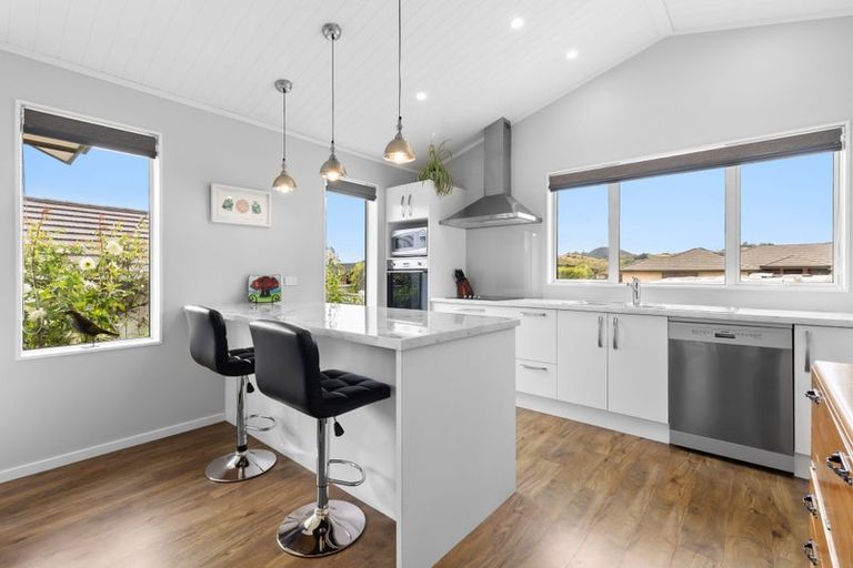 Photo of property in 18 Woolshed Drive, Stoke, Nelson, 7011