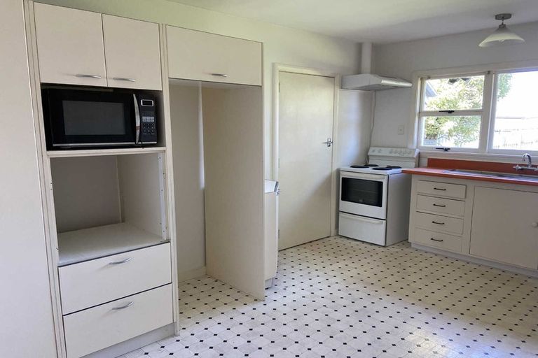 Photo of property in 4 Colwyn Street, Bryndwr, Christchurch, 8053