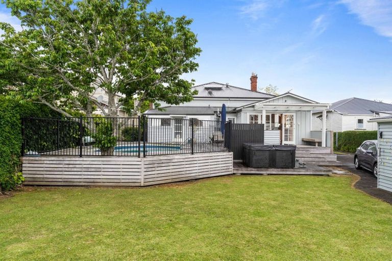 Photo of property in 83 Taylors Road, Mount Albert, Auckland, 1025