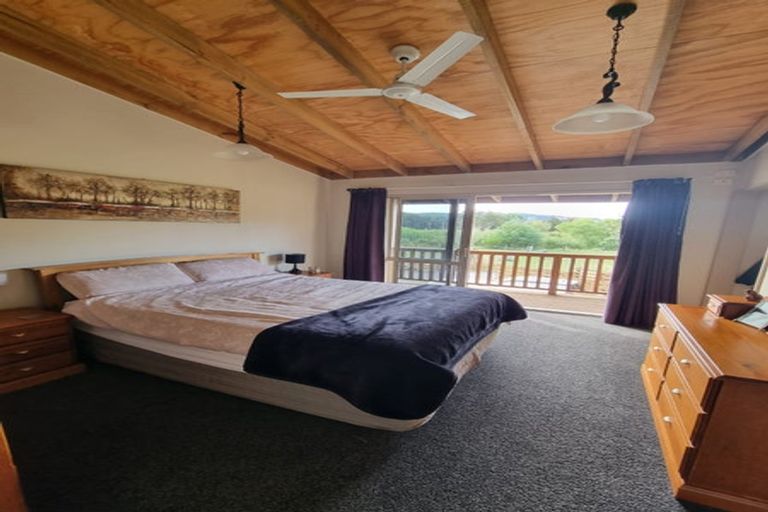 Photo of property in 10 Pigeon Valley Road, Wakefield, 7025