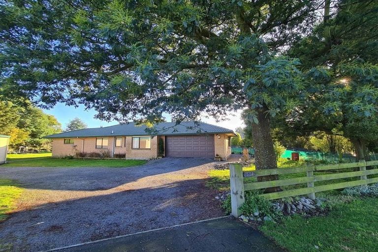 Photo of property in 214 Lowes Road, Rolleston, 7614