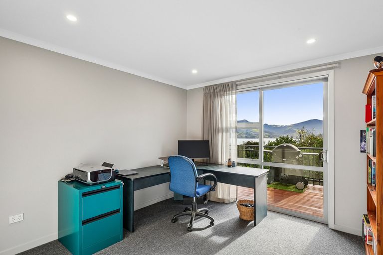 Photo of property in 30 Oxley Crescent, Broad Bay, Dunedin, 9014