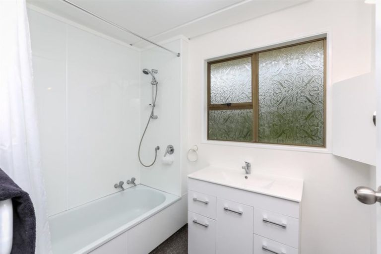 Photo of property in 35 Lorna Street, Lynmouth, New Plymouth, 4310