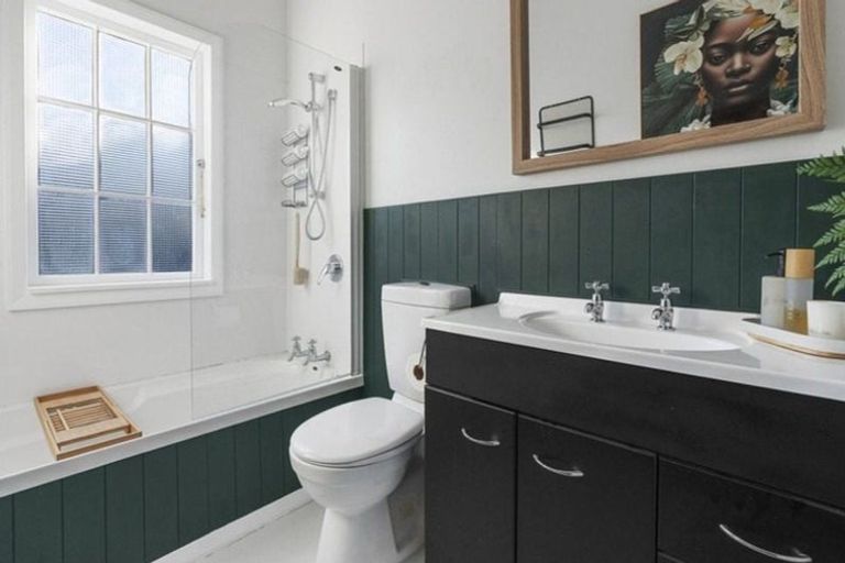 Photo of property in 140 Renall Street, Masterton, 5810