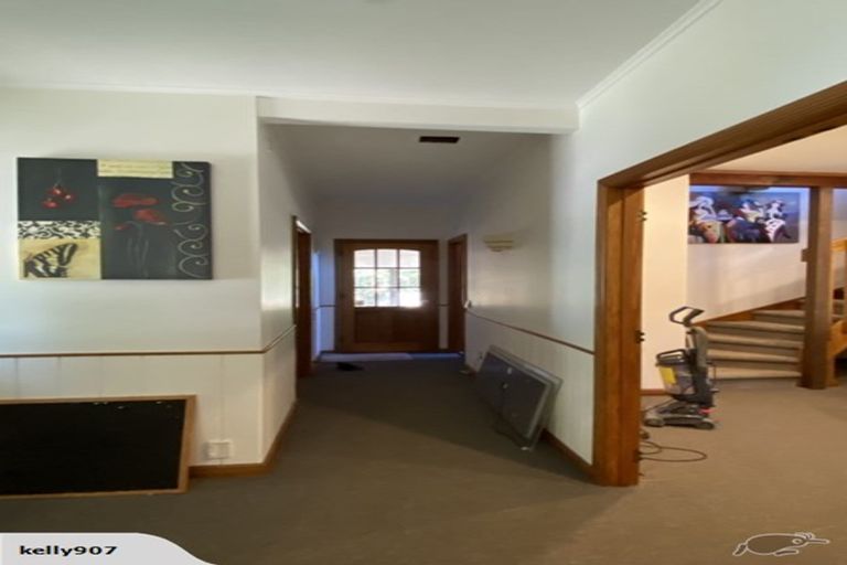 Photo of property in 60 Cheriton Road, Mellons Bay, Auckland, 2014