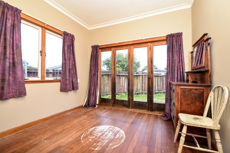 Photo of property in 19 Storey Avenue, Forest Lake, Hamilton, 3200