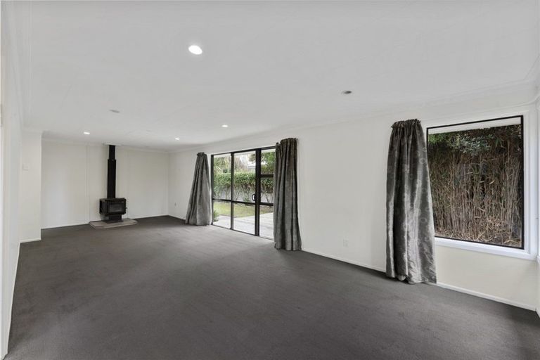 Photo of property in 18 Malta Crescent, South New Brighton, Christchurch, 8062