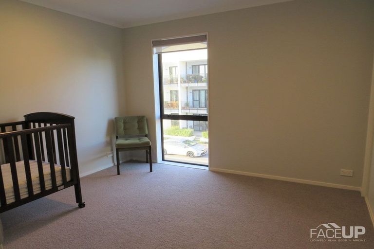 Photo of property in 39 Nugget Avenue, Hobsonville, Auckland, 0616