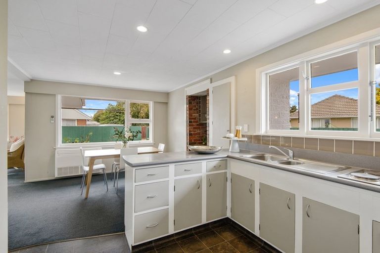 Photo of property in 379a Greers Road, Bishopdale, Christchurch, 8053