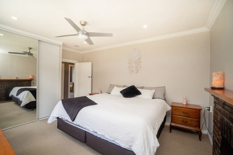 Photo of property in 90 Cook Street, Palmerston North, 4410