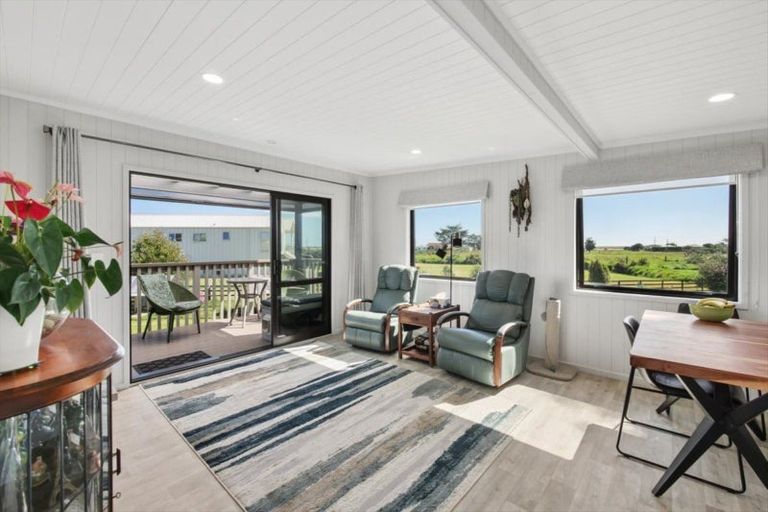 Photo of property in 28 Spencer Avenue, Maketu, Te Puke, 3189