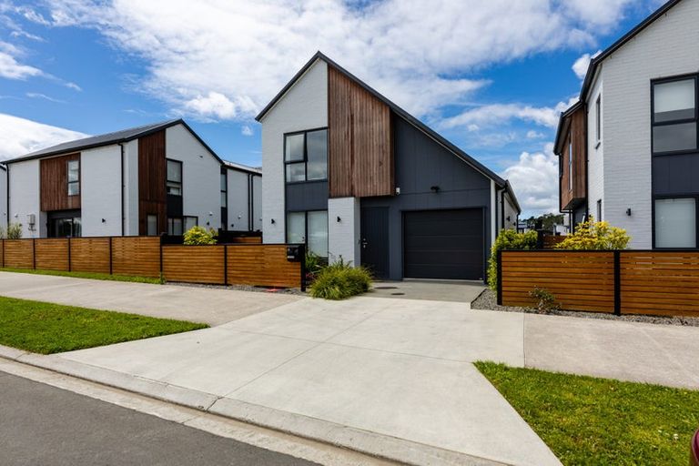 Photo of property in 66 Podgora Avenue, Huapai, Kumeu, 0810