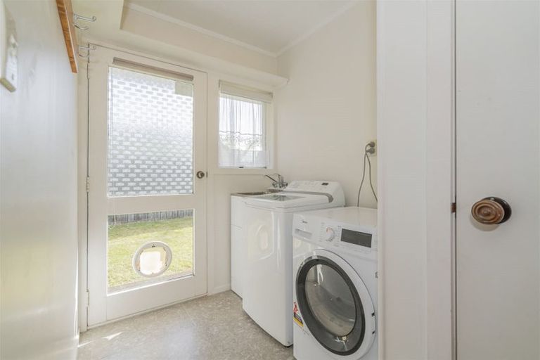 Photo of property in 8 Hamilton Crescent, Whitianga, 3510