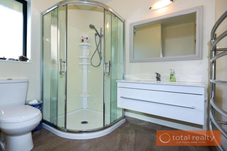 Photo of property in 21 Old Red Barn Road, Halswell, Christchurch, 8025