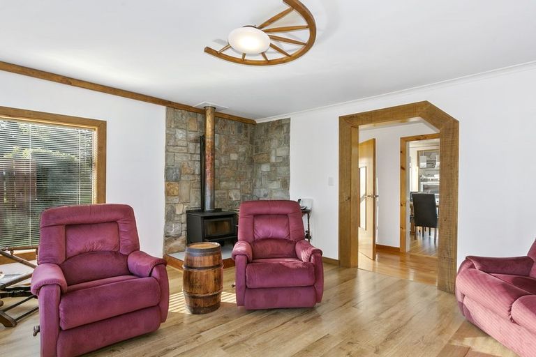 Photo of property in 26 Porterfield Street, Macandrew Bay, Dunedin, 9014