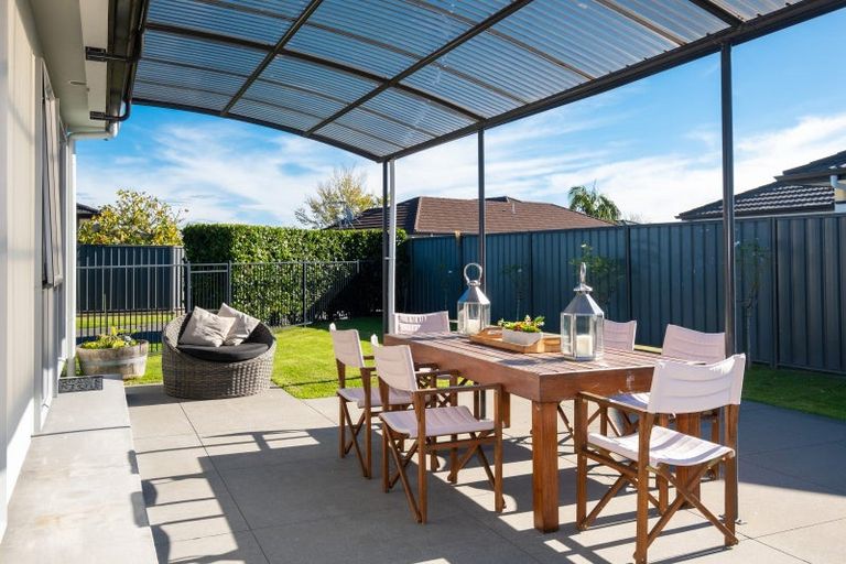 Photo of property in 79 Russell Robertson Drive, Havelock North, 4130