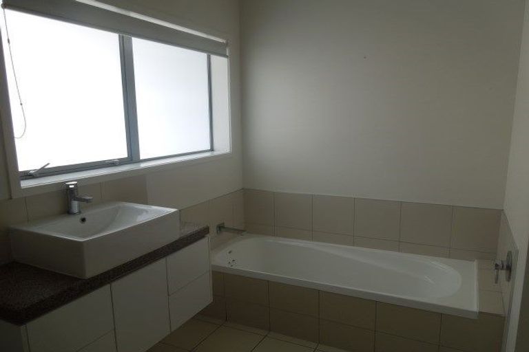 Photo of property in 1/3 Tweed Street, Mount Maunganui, 3116