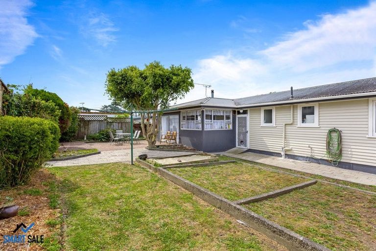 Photo of property in 9 Rerewai Place, Kelston, Auckland, 0602