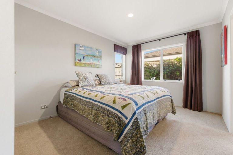 Photo of property in 17 Santa Cruz Drive, Papamoa Beach, Papamoa, 3118