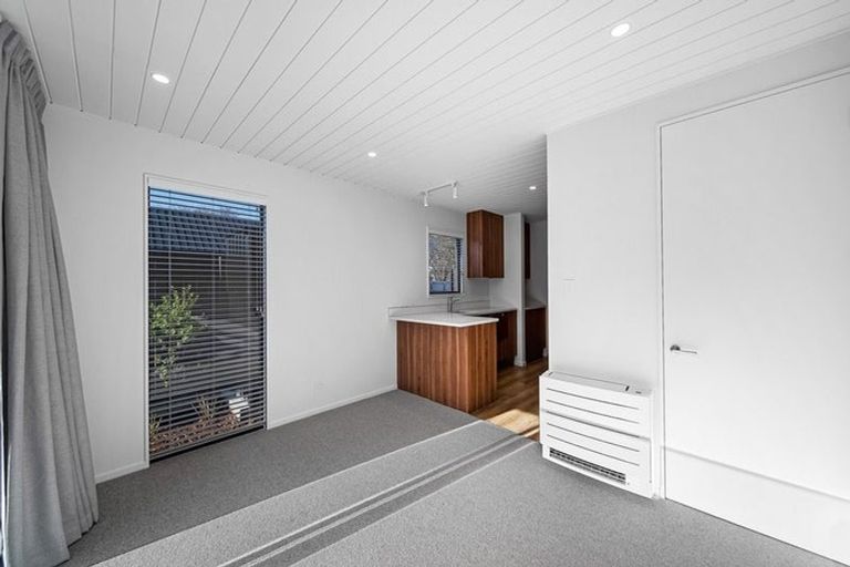 Photo of property in 8d Champion Street, Edgeware, Christchurch, 8013