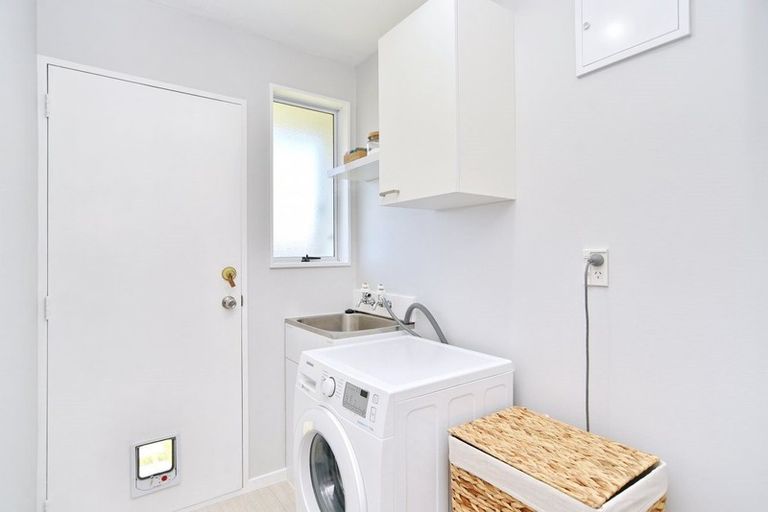 Photo of property in 4 Gala Lane, Woolston, Christchurch, 8062