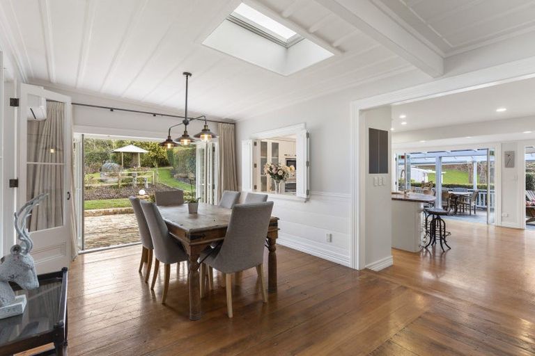 Photo of property in 136 Attwood Road, Paremoremo, Auckland, 0632