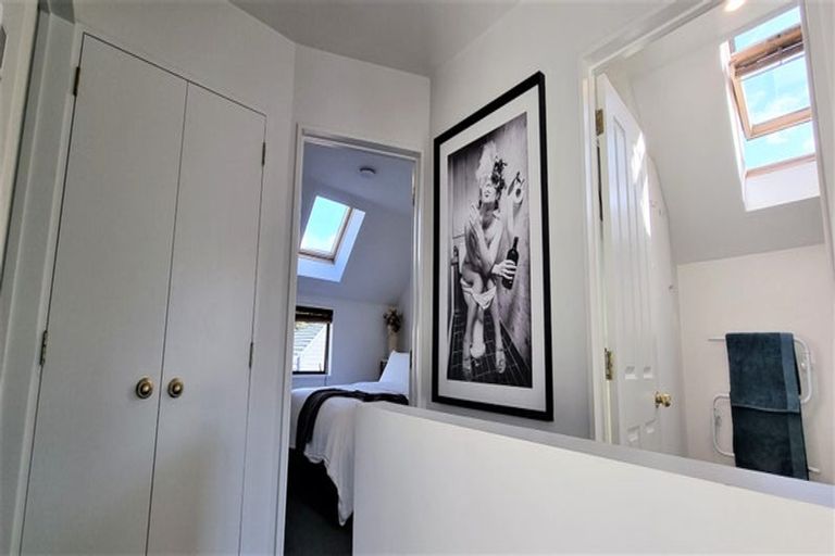 Photo of property in 2/35 Walpole Street, Waltham, Christchurch, 8023