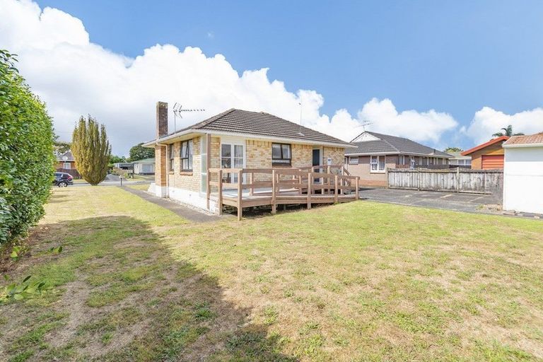 Photo of property in 46 Fernaig Street, Papakura, 2110
