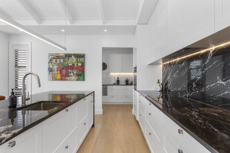 Photo of property in 76 Bramley Drive, Farm Cove, Auckland, 2012