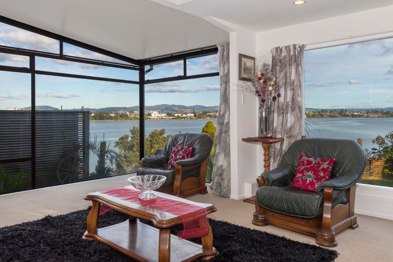 Photo of property in 19 Roderick Street, Otumoetai, Tauranga, 3110