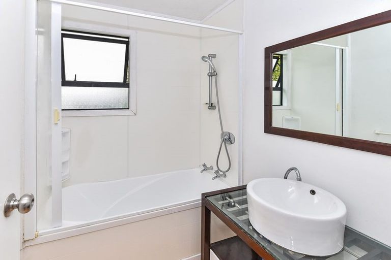 Photo of property in 27 Sheehan Avenue, Papakura, 2110