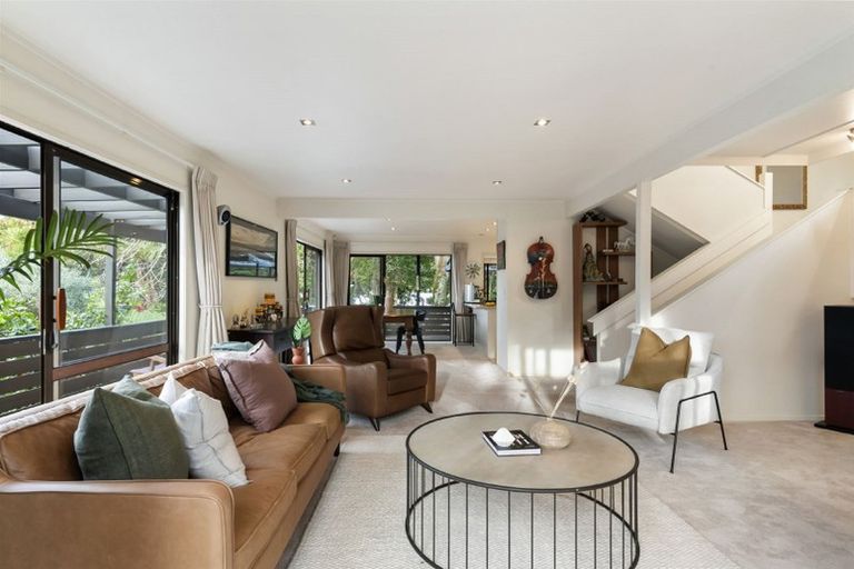 Photo of property in 29 Eastcliffe Road, Castor Bay, Auckland, 0620
