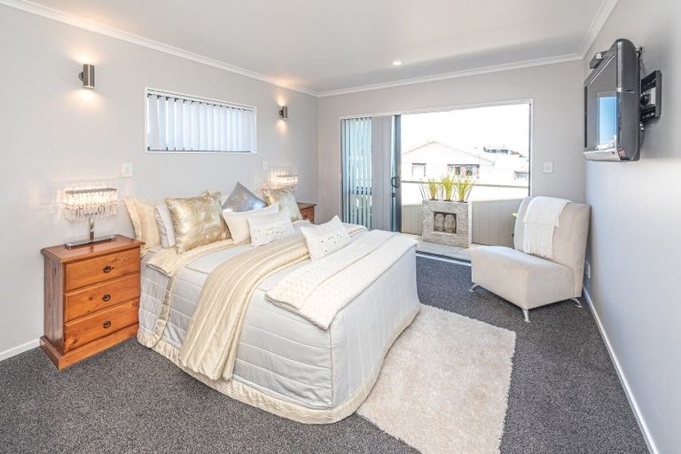 Photo of property in 13 Kamahi Street, Castlecliff, Whanganui, 4501