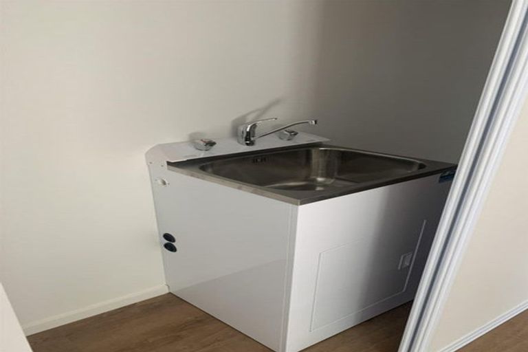 Photo of property in 1 Baffin Street, Opua, 0200