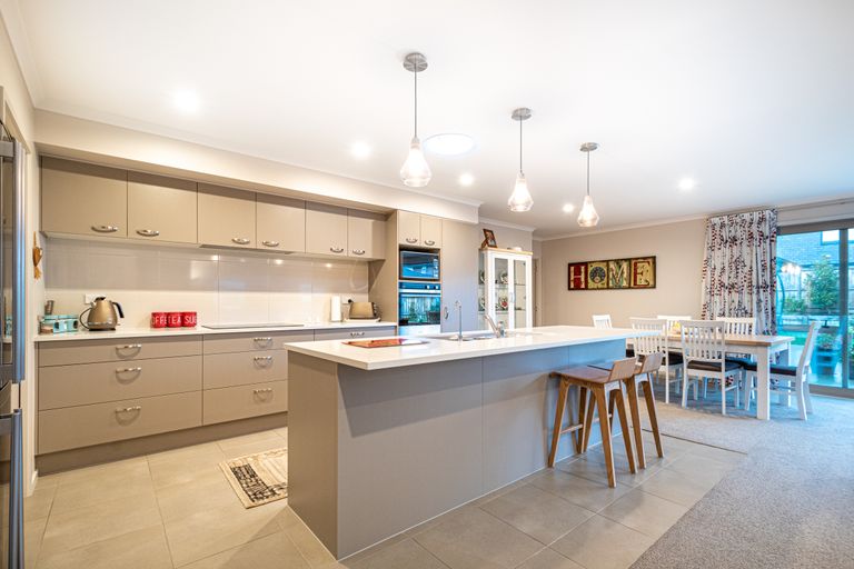 Photo of property in 18 Josh Road, Huapai, Kumeu, 0810