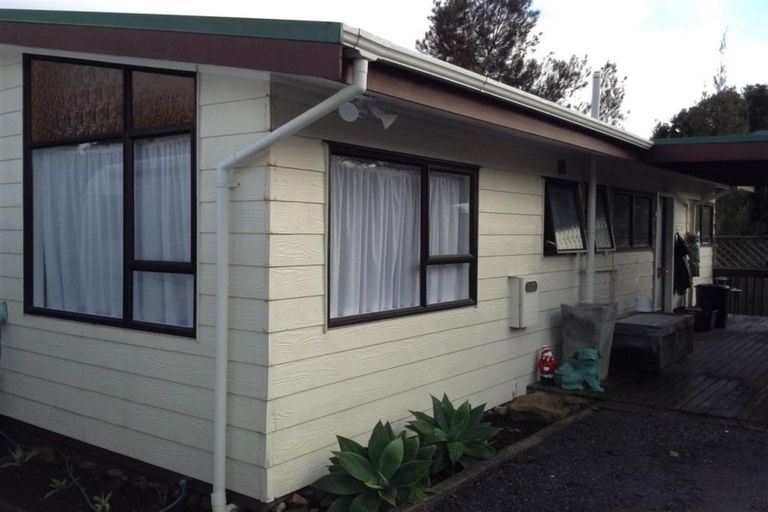Photo of property in 65 Hilltop Avenue, Morningside, Whangarei, 0110