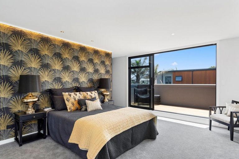 Photo of property in 165b Oceanbeach Road, Mount Maunganui, 3116