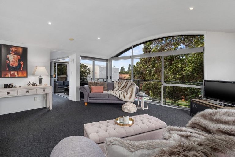 Photo of property in 208/27 Banks Avenue, Mount Maunganui, 3116