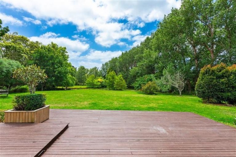 Photo of property in 1006 Dairy Flat Highway, Dairy Flat, Albany, 0792