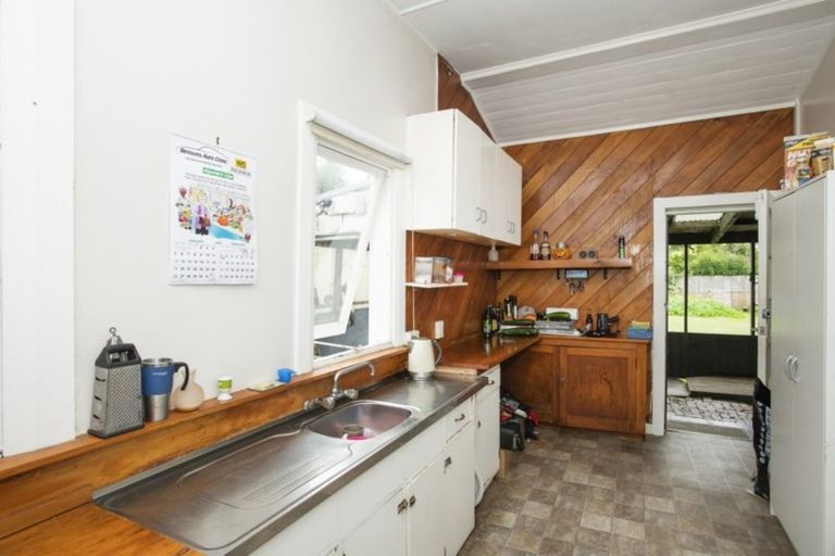 Photo of property in 25 Endcliffe Road, Kaiti, Gisborne, 4010