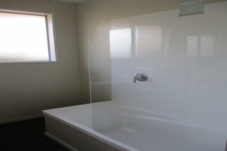 Photo of property in 2/45 Tainui Street, Somerfield, Christchurch, 8024