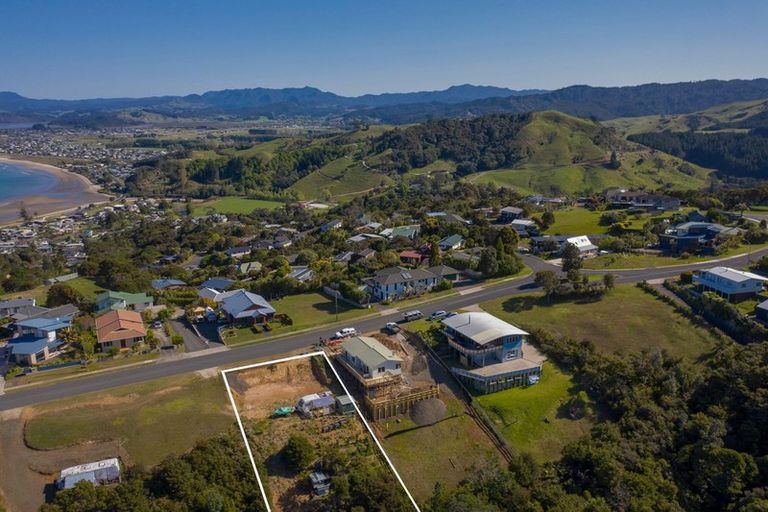 Photo of property in 116 Centennial Drive, Whitianga, 3510