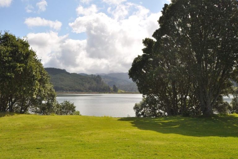 Photo of property in 71 Tangiteroria Lane, Pauanui, Hikuai, 3579