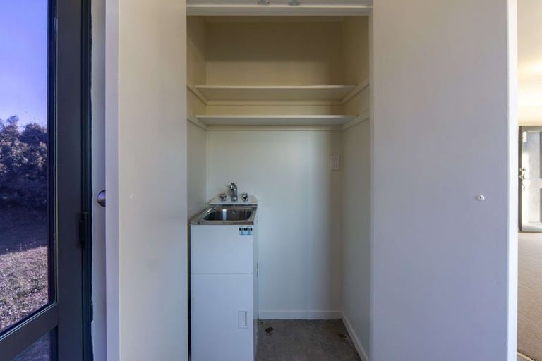 Photo of property in 12 Douglas Crescent, Fairfield, Hamilton, 3214